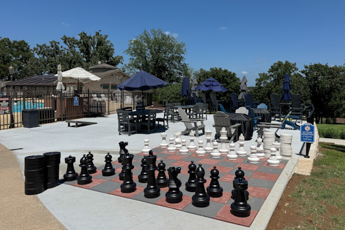Pointe Royale Branson condo Yard Games